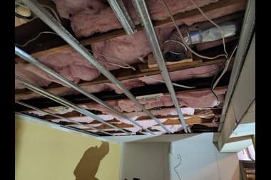 Insulation installation service for energy-efficient homes and buildings in Saskatoon, SK